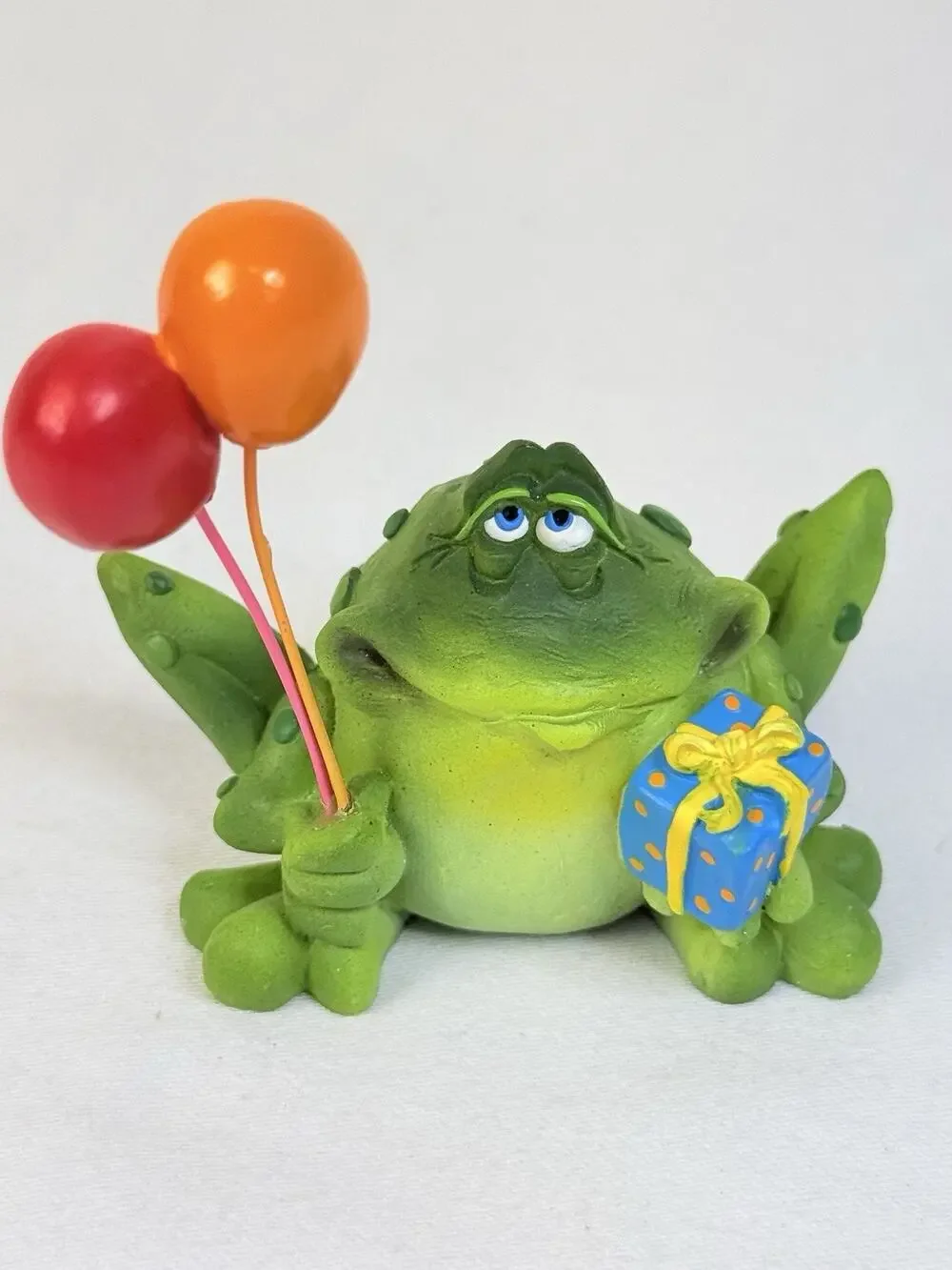 Russ Birthday Frog Figurine Signed Douglas Balloon Gift Resin Collectable